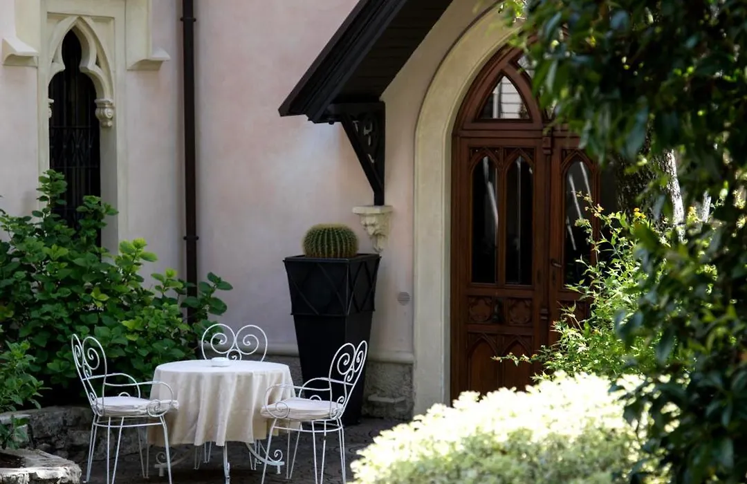 Hotel Villa Giulia-1